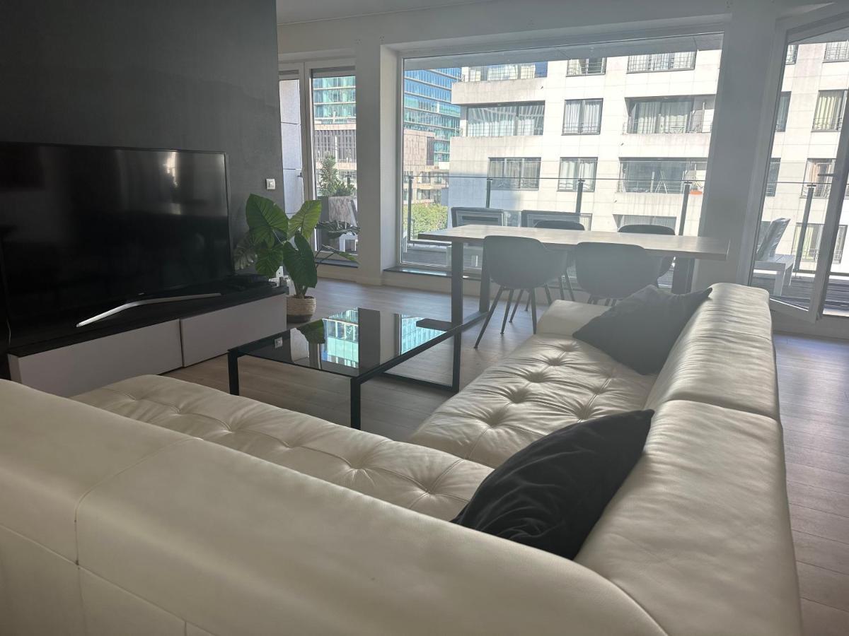 3 Bedroom In Center With Balcony View Apartamento