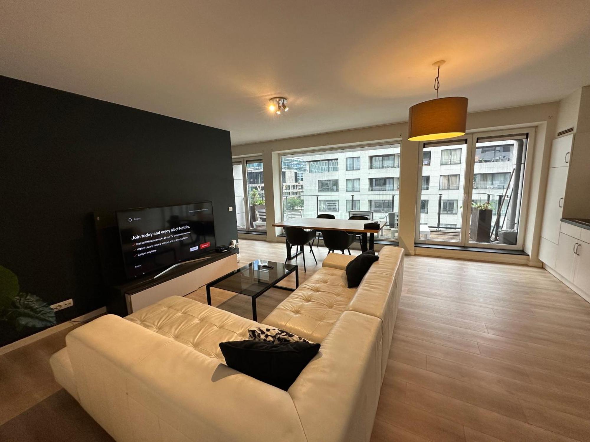 Apartamento 3 Bedroom In Center With Balcony View Bruxelas