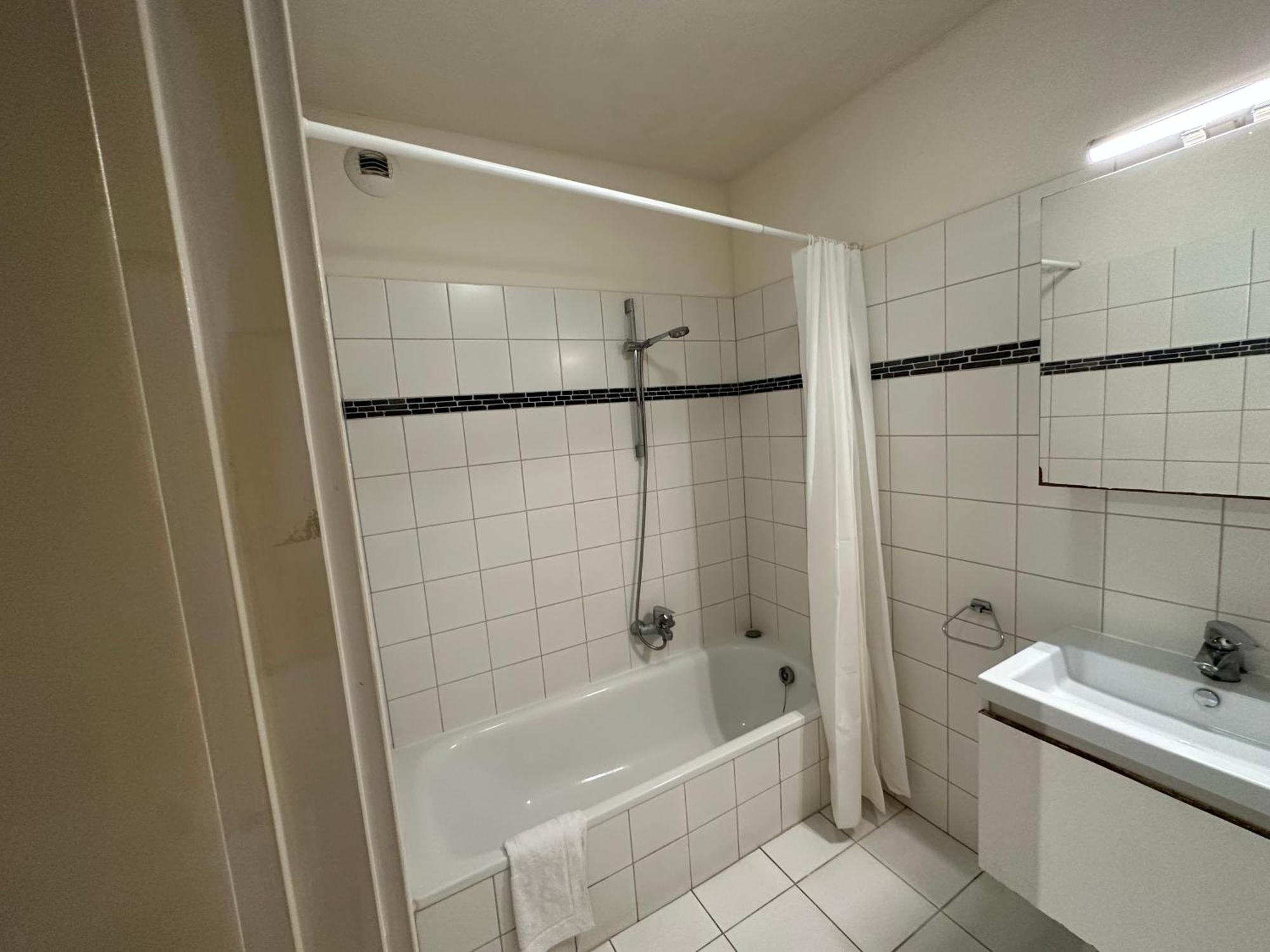 Apartamento 3 Bedroom In Center With Balcony View *